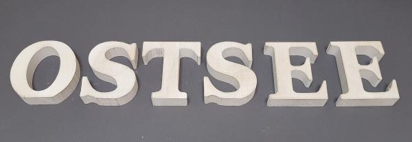 Schriftzug aus Holz Ostsee